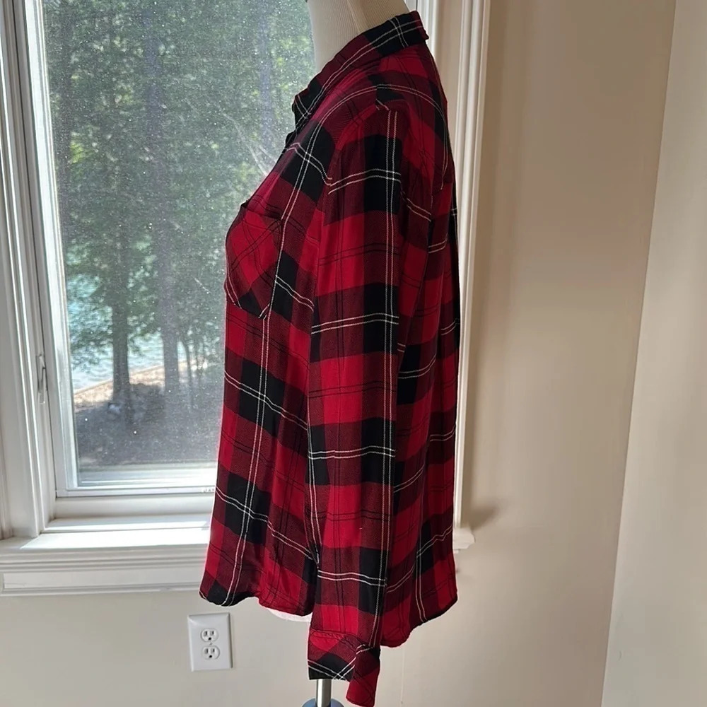 Rails Plaid Button Down, Size M, Like New - image 4